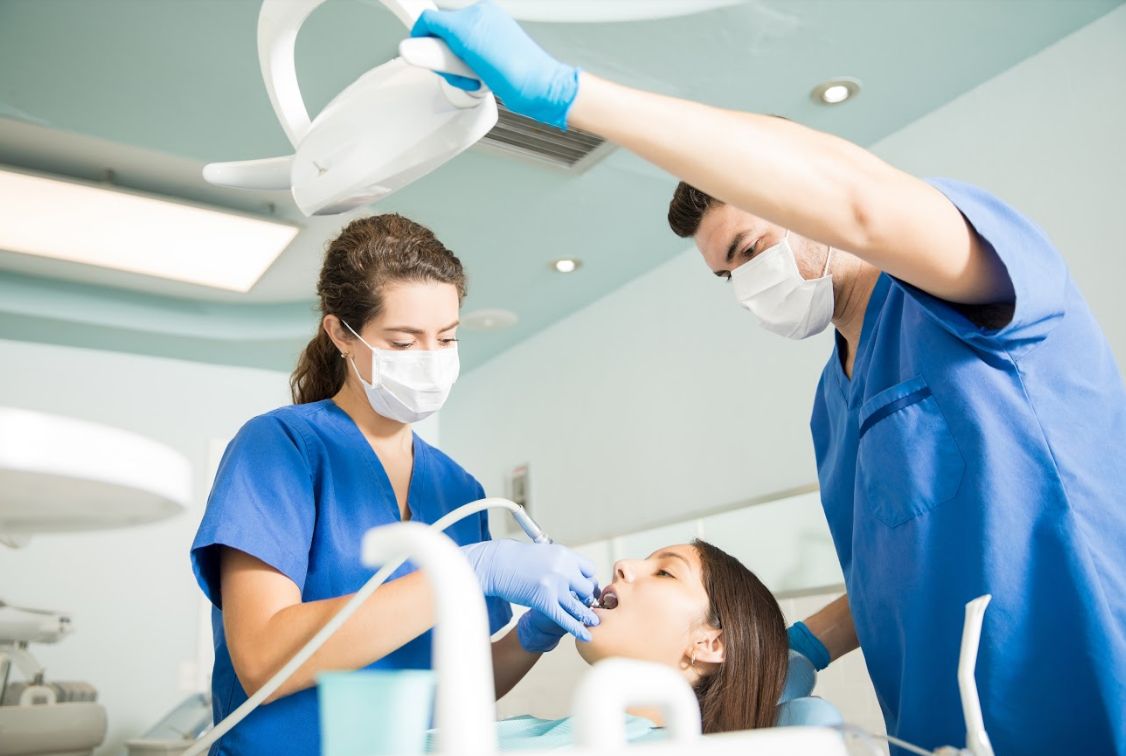 Curso de Auxiliar de Clínica Dental: Cursos de CEMAFE Formación Curso de Auxiliar de Clínica Dental: Cursos de CEMAFE Formación