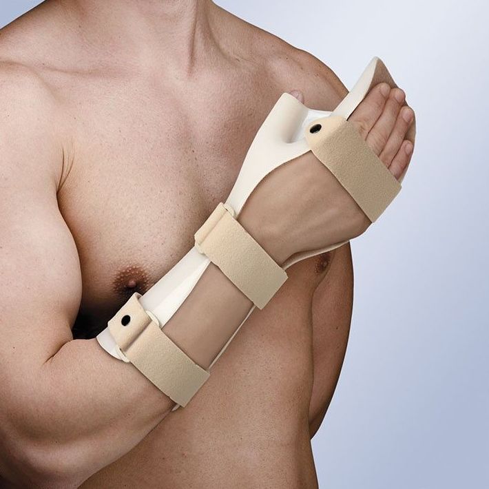Férula inmovilizadora de mano en posición funcional y oposición del pulgar: Productos y servicios de Ortopedia Delgado, S. L.