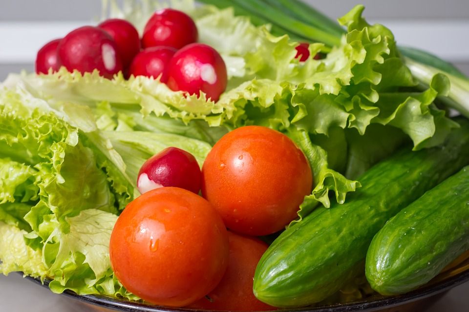 Ensaladas y huerta: Nuestros platos de La Espuela Ensaladas y huerta: Nuestros platos de La Espuela