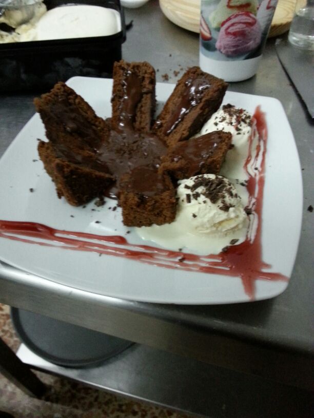Postres: Nuestros platos de La Espuela Postres: Nuestros platos de La Espuela