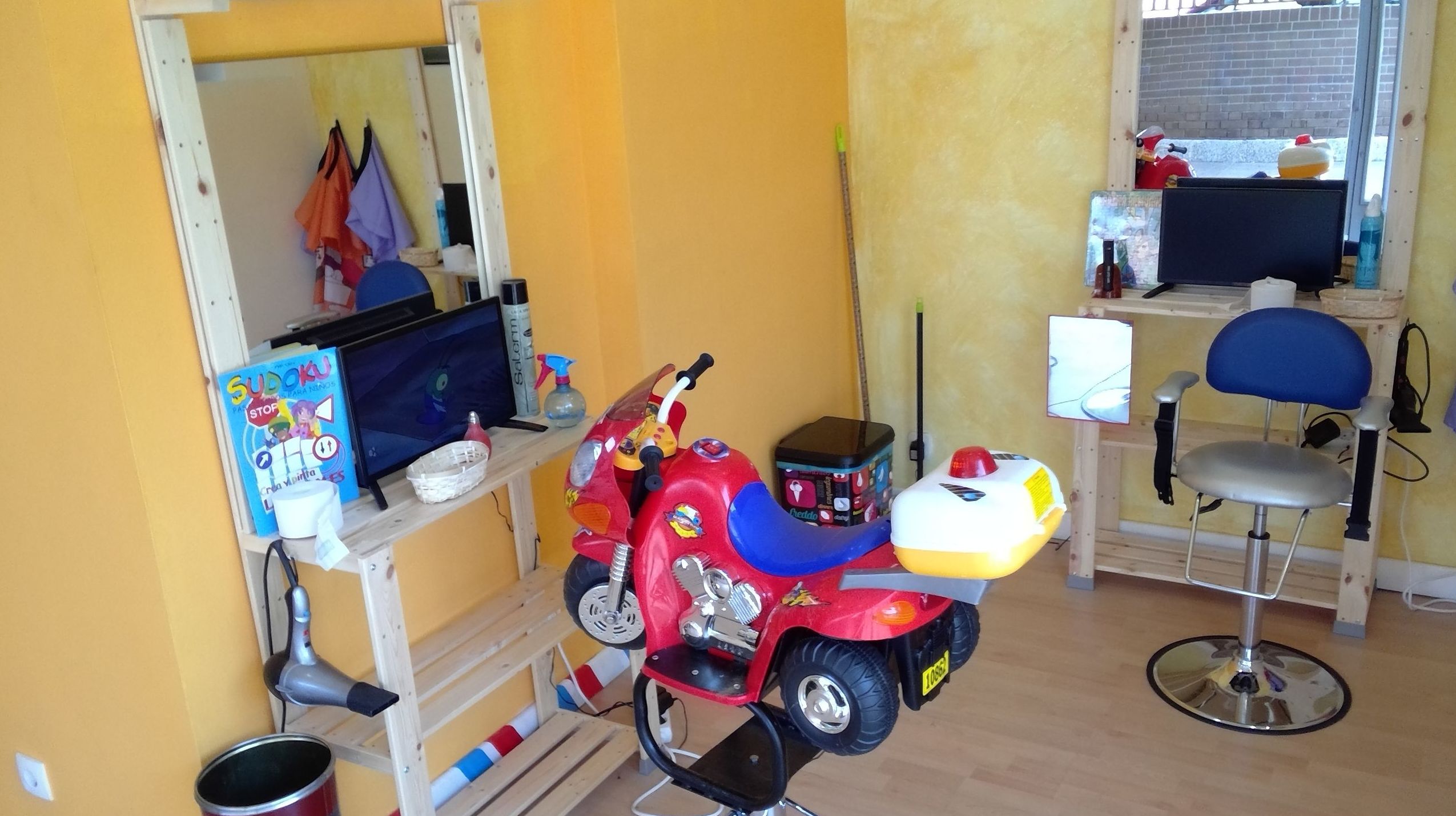 peluquería infantil en tres Cantos peluquería infantil en tres Cantos