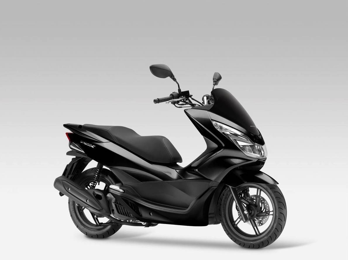 Alquiler de Scooters: Servicios de Rent A Car Ducal Alquiler de Scooters: Servicios de Rent A Car Ducal