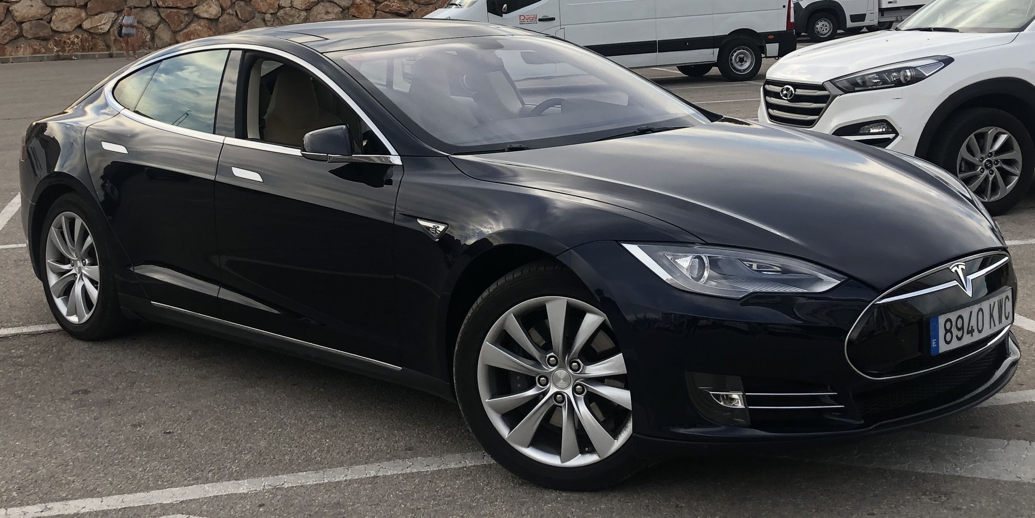 Vehículos eléctricos TESLA: Alquiler de Vehículos de Rent A Car Ducal Vehículos eléctricos TESLA: Alquiler de Vehículos de Rent A Car Ducal