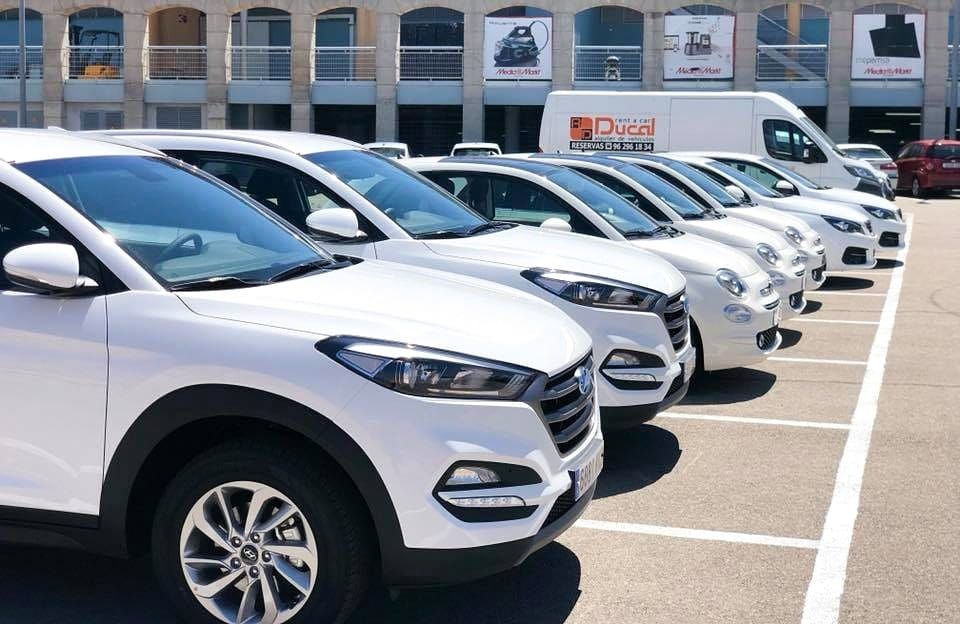 Reservas: Alquiler de Vehículos de Rent A Car Ducal Reservas: Alquiler de Vehículos de Rent A Car Ducal