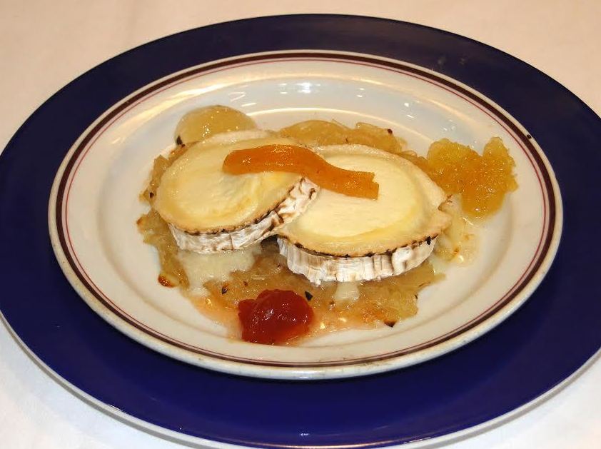 Queso de cabra con cebolla caramelizada: Especialidades de Restaurante L'Estimat Queso de cabra con cebolla caramelizada: Especialidades de Restaurante L'Estimat
