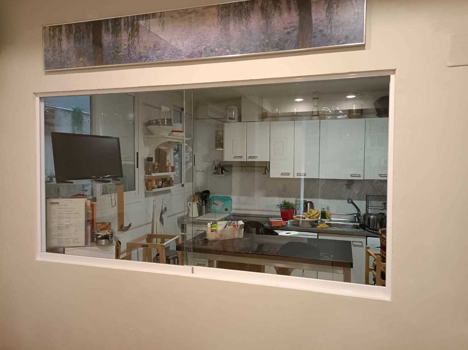 SEPARACIONES COCINA/COMEDOR 
