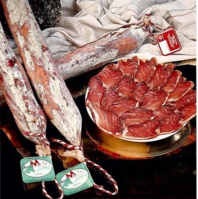 Caña de Lomo: Productos y Calidades de Jamones Montenuevo Caña de Lomo: Productos y Calidades de Jamones Montenuevo