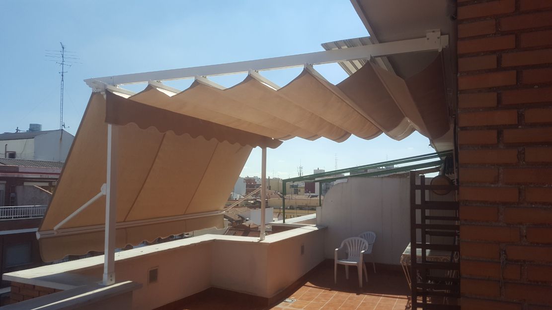 Instalación de toldos y pérgolas en Madrid
