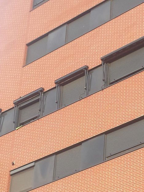 Instalación de toldos cofre en Madrid