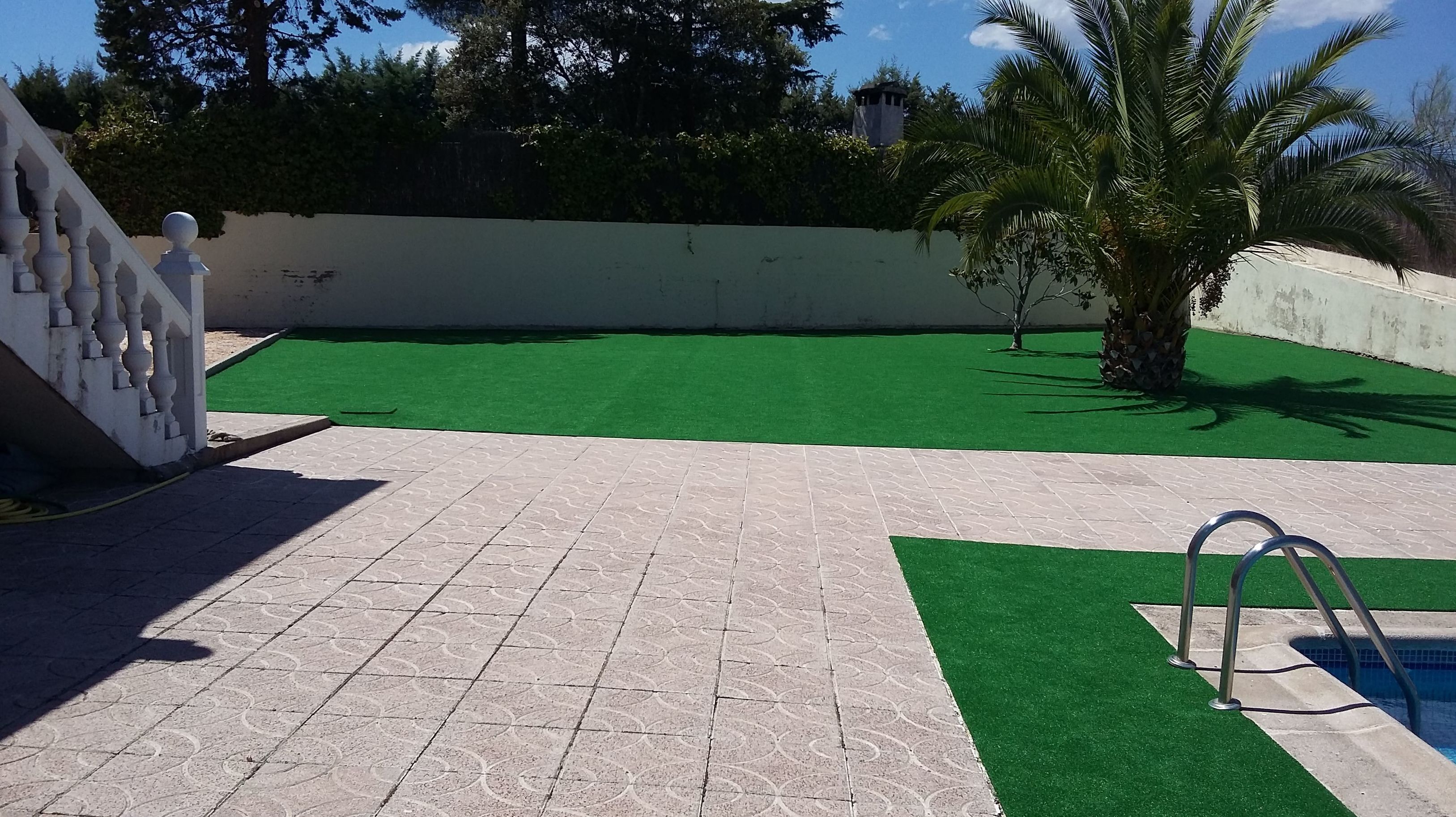 Césped artificial: Servicios de Jardinería Sefer Césped artificial: Servicios de Jardinería Sefer