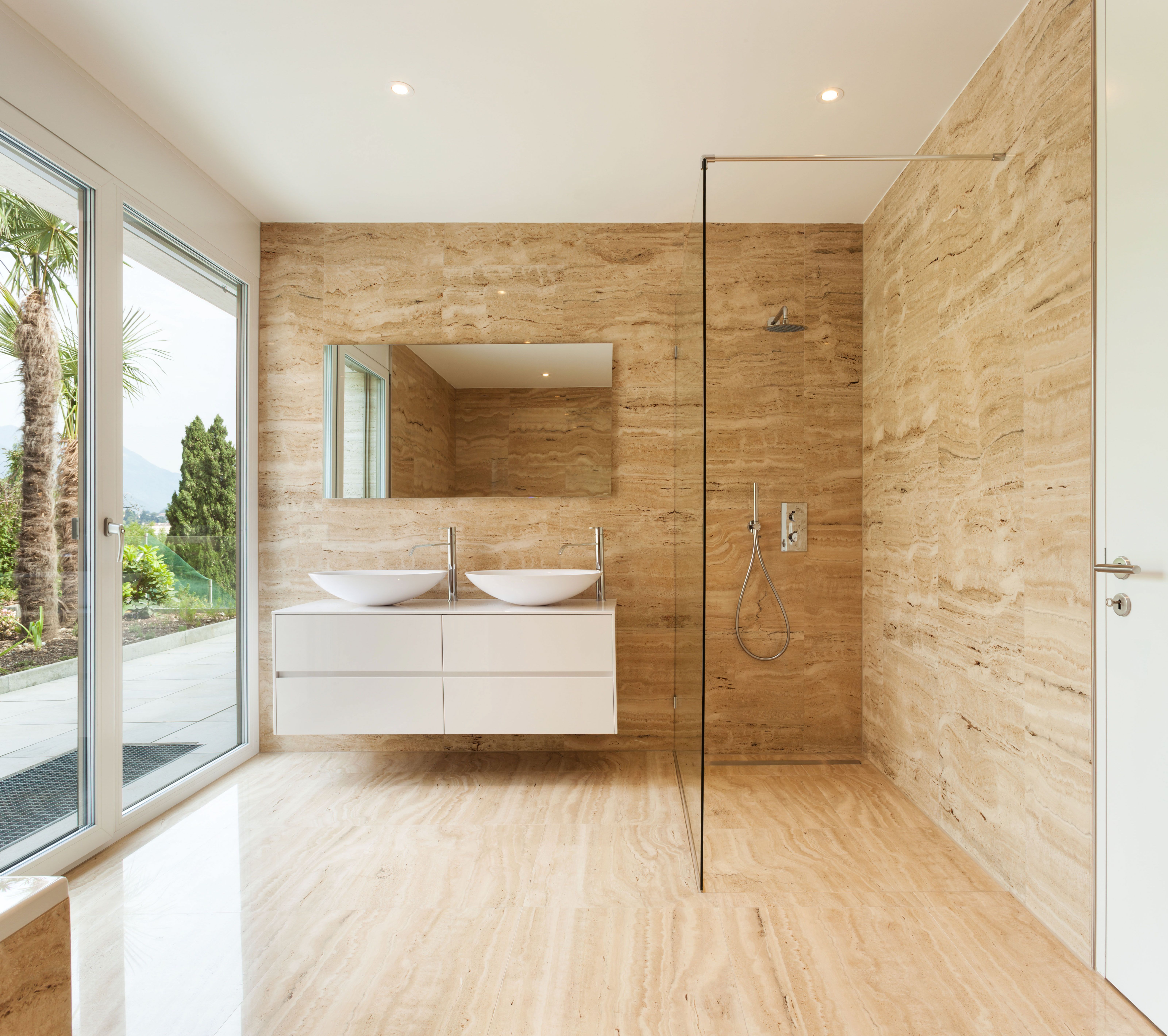 Alicatados de baños: Servicios de TH Multiservicios Alicatados de baños: Servicios de TH Multiservicios