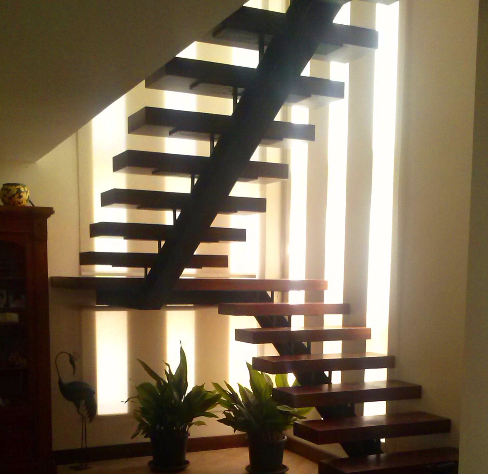 Escaleras : Catálogo de Dimeca Gómez, S.L. Escaleras : Catálogo de Dimeca Gómez, S.L.