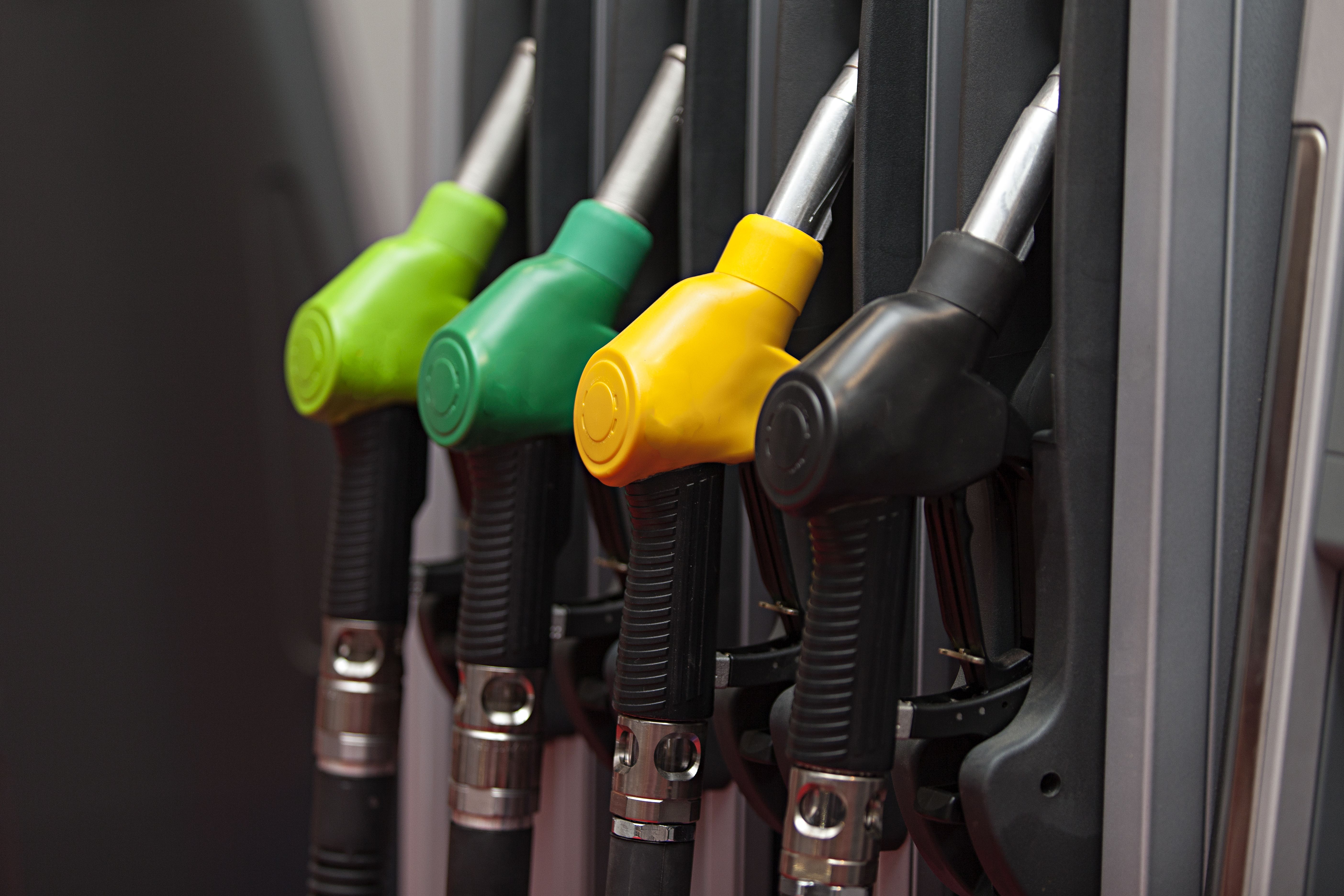 Inertización y Anulación Depósitos de Gasóleo: Servicios de Instalaciones Petroliferas Hnos. López Inertización y Anulación Depósitos de Gasóleo: Servicios de Instalaciones Petroliferas Hnos. López