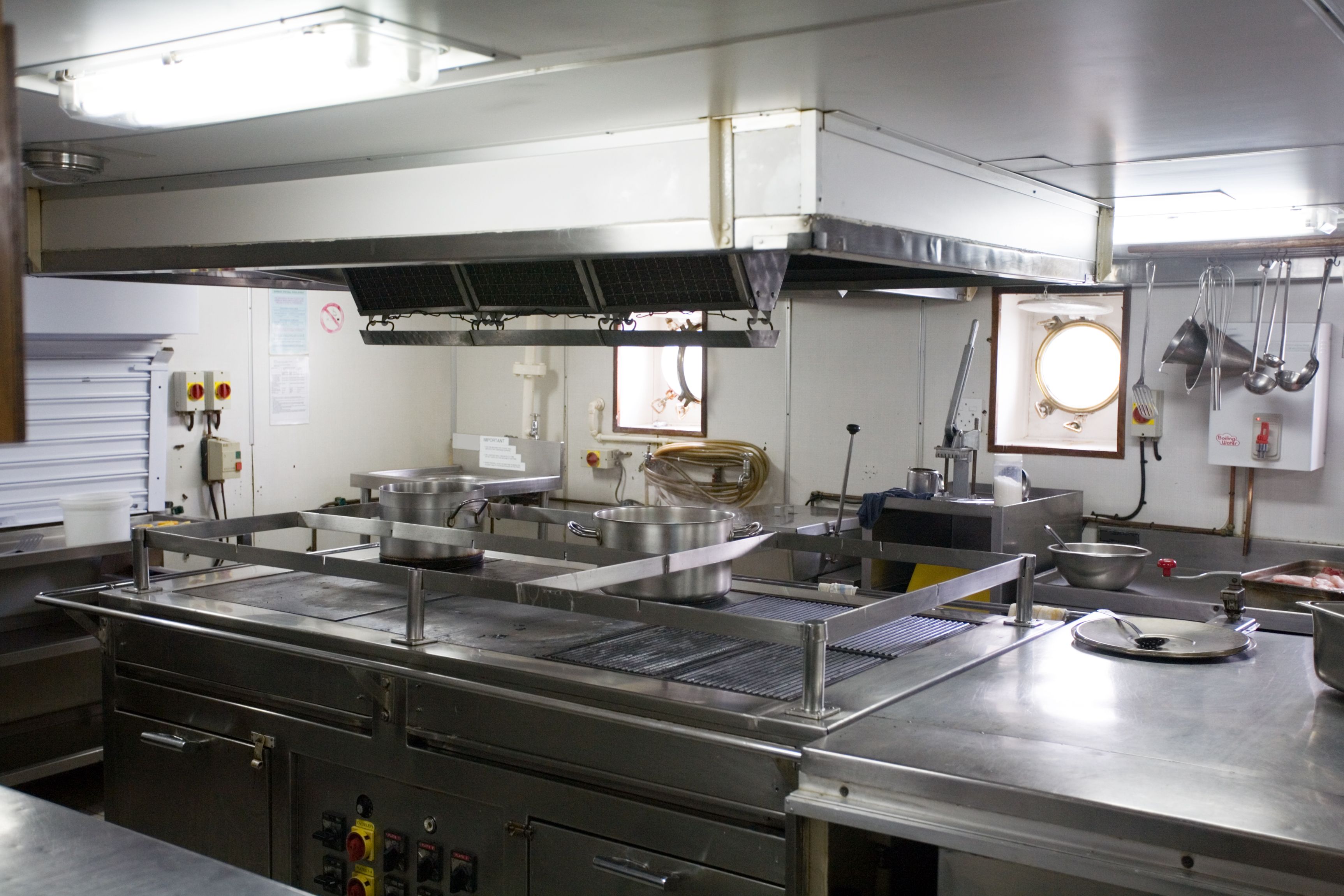 Diseño de interior y exterior: Servicios de Astillero Balear Diseño de interior y exterior: Servicios de Astillero Balear