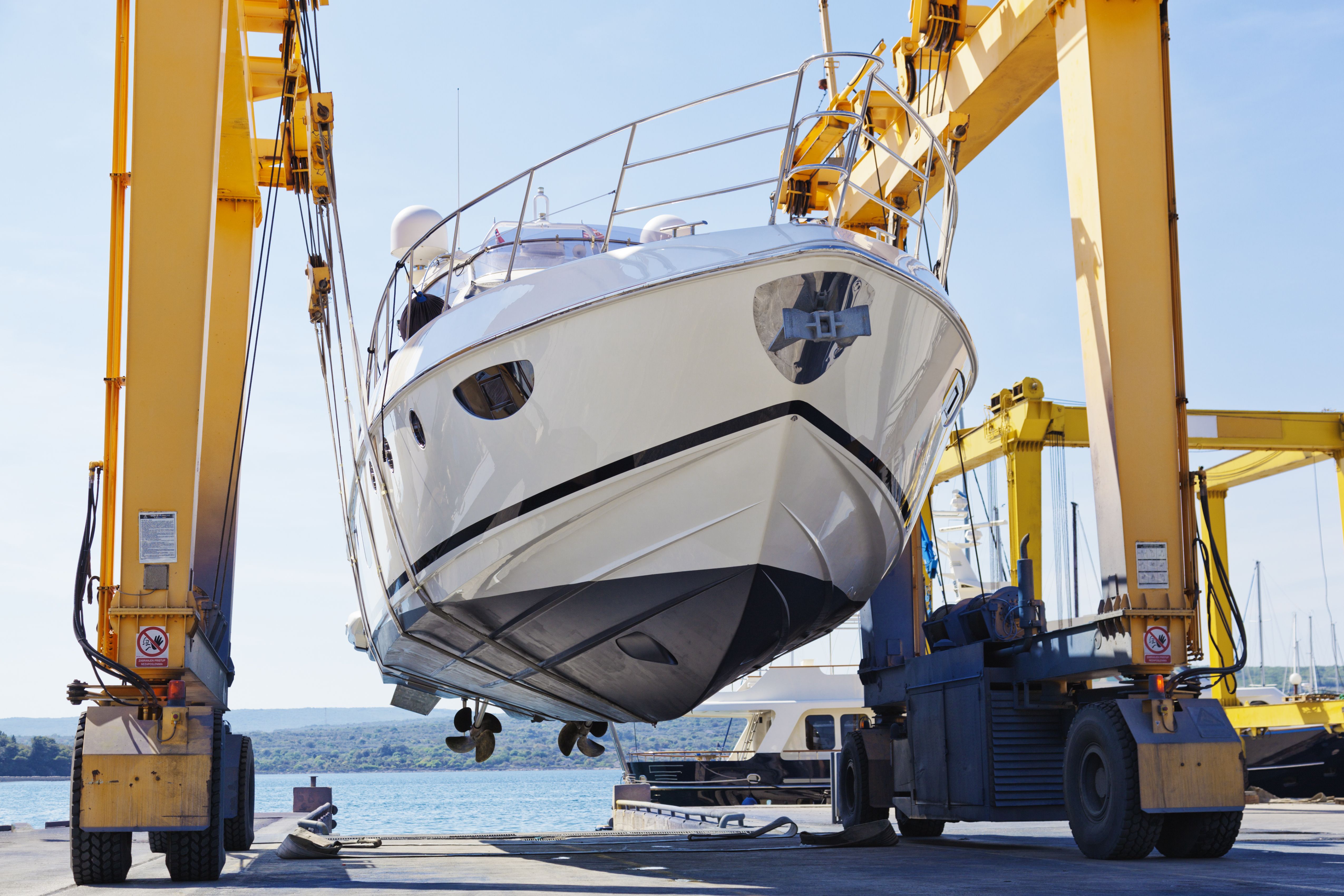 Construcción, reformas y mecánica náuticas: Servicios de Astillero Balear Construcción, reformas y mecánica náuticas: Servicios de Astillero Balear