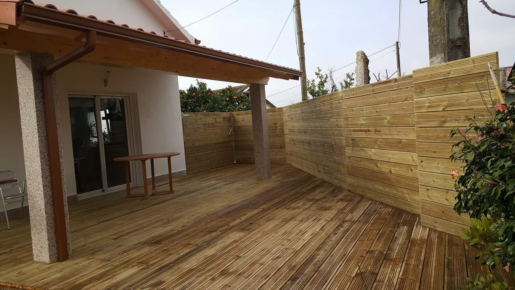 Porches: Productos y Servicios de Carpintería Florencio Veiga Porches: Productos y Servicios de Carpintería Florencio Veiga