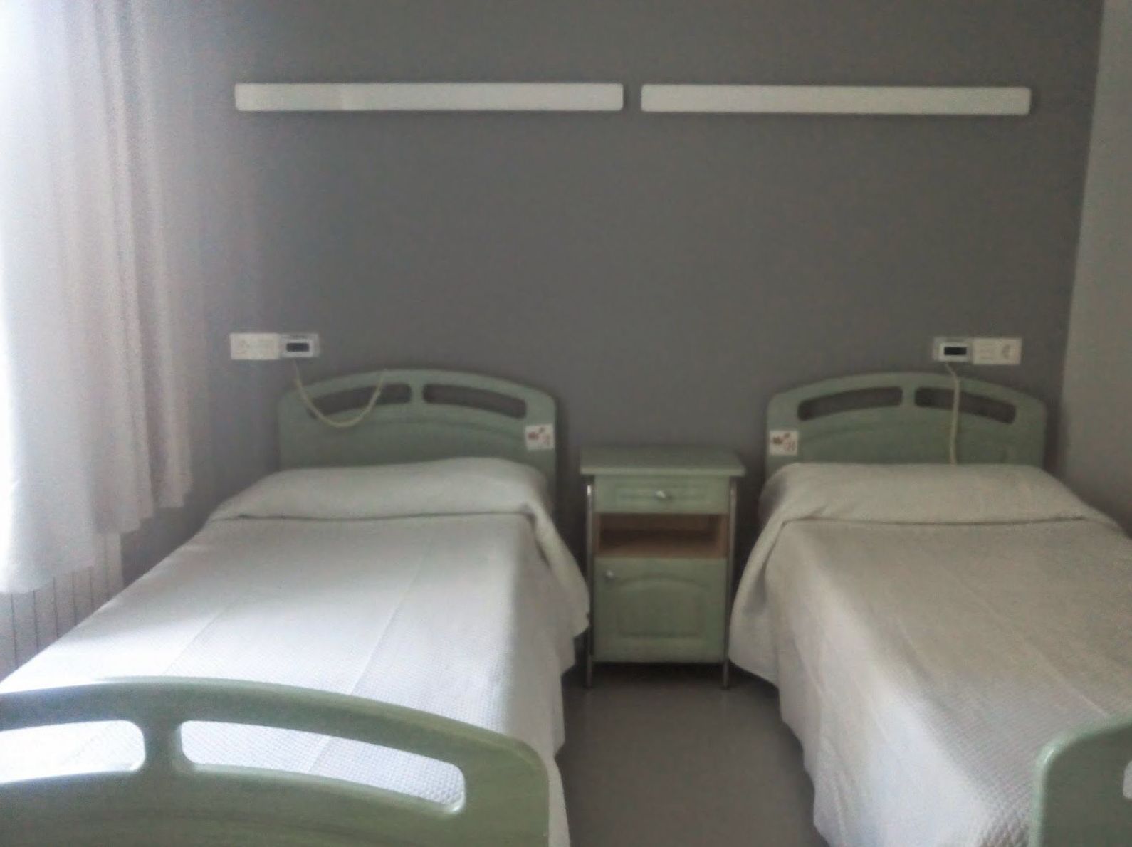 Habitaciones Class individuales: Nuestra residencia de Residencia para la tercera edad La Suiza Santa Rita Habitaciones Class individuales: Nuestra residencia de Residencia para la tercera edad La Suiza Santa Rita