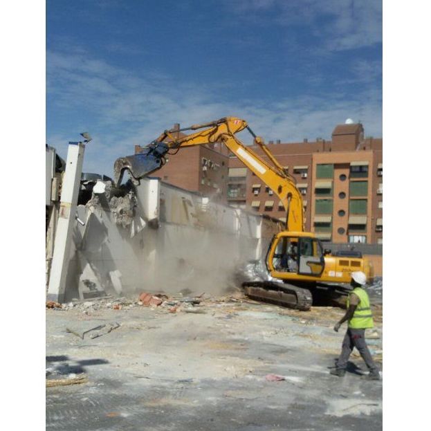 Derribos y Demoliciones: Especialidades de DMM Demoliciones Derribos y Demoliciones: Especialidades de DMM Demoliciones