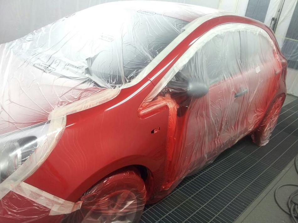 Pintado coches: Servicios de Solid Garage Pintado coches: Servicios de Solid Garage