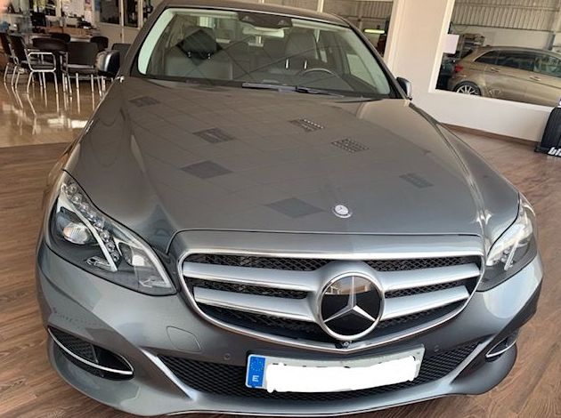 E 220 BlueTEC BlueEFFICIENCY Edition: Servicios de Movilmur Automoción E 220 BlueTEC BlueEFFICIENCY Edition: Servicios de Movilmur Automoción
