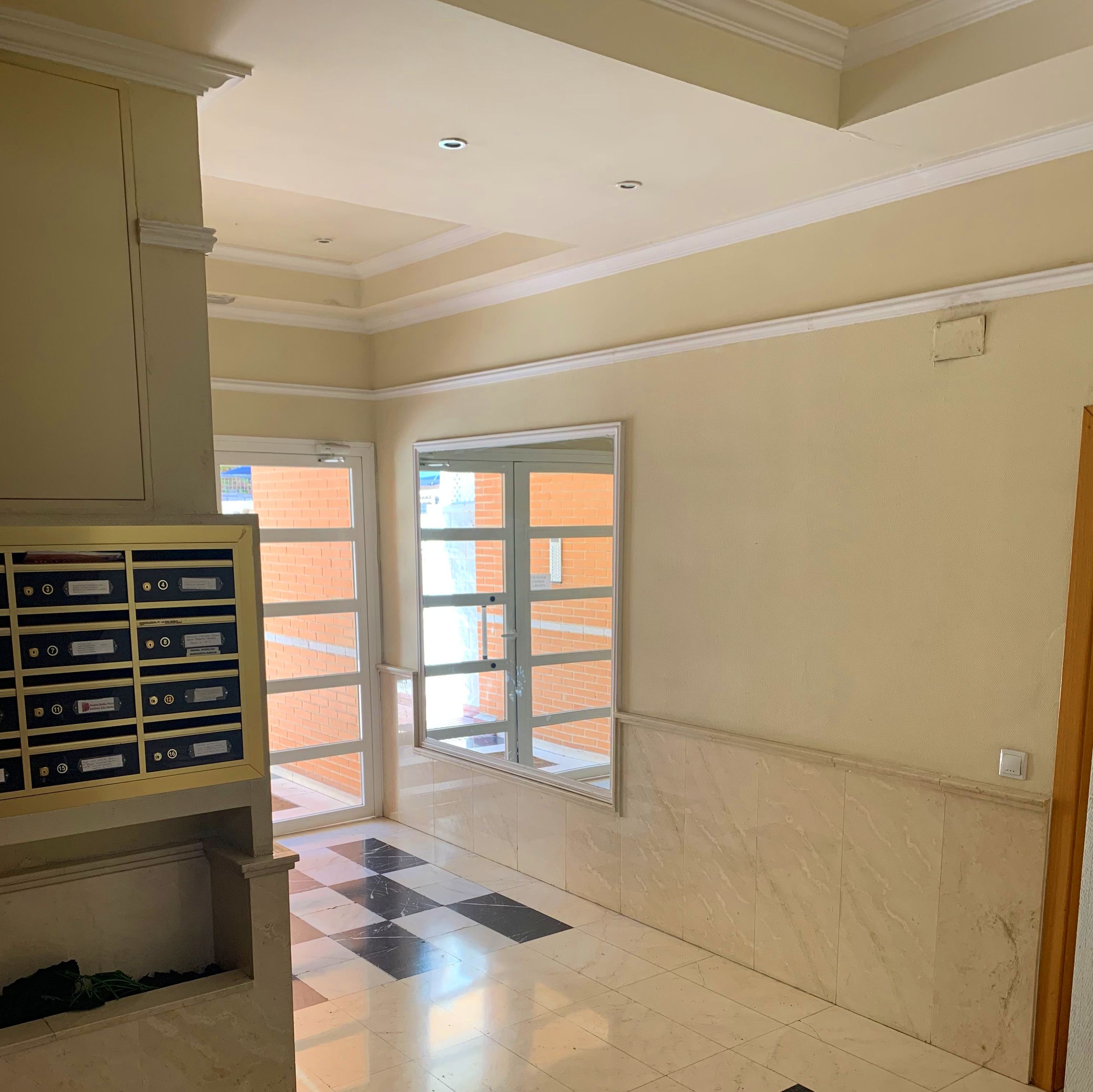 Piso en Las Tablas: Servicios de Alquila Vende Vivienda Piso en Las Tablas: Servicios de Alquila Vende Vivienda
