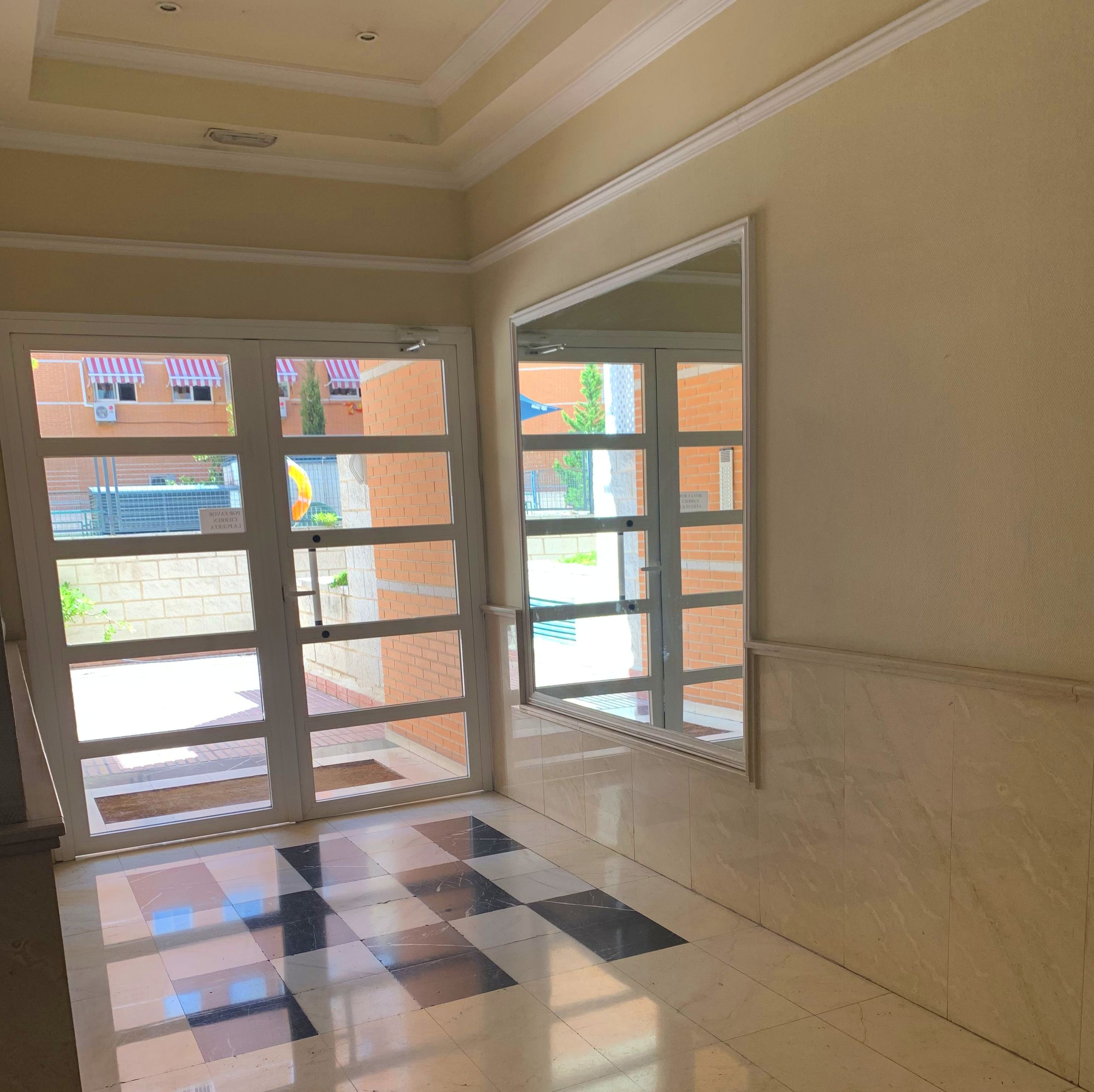 Piso en Las Tablas: Servicios de Alquila Vende Vivienda Piso en Las Tablas: Servicios de Alquila Vende Vivienda
