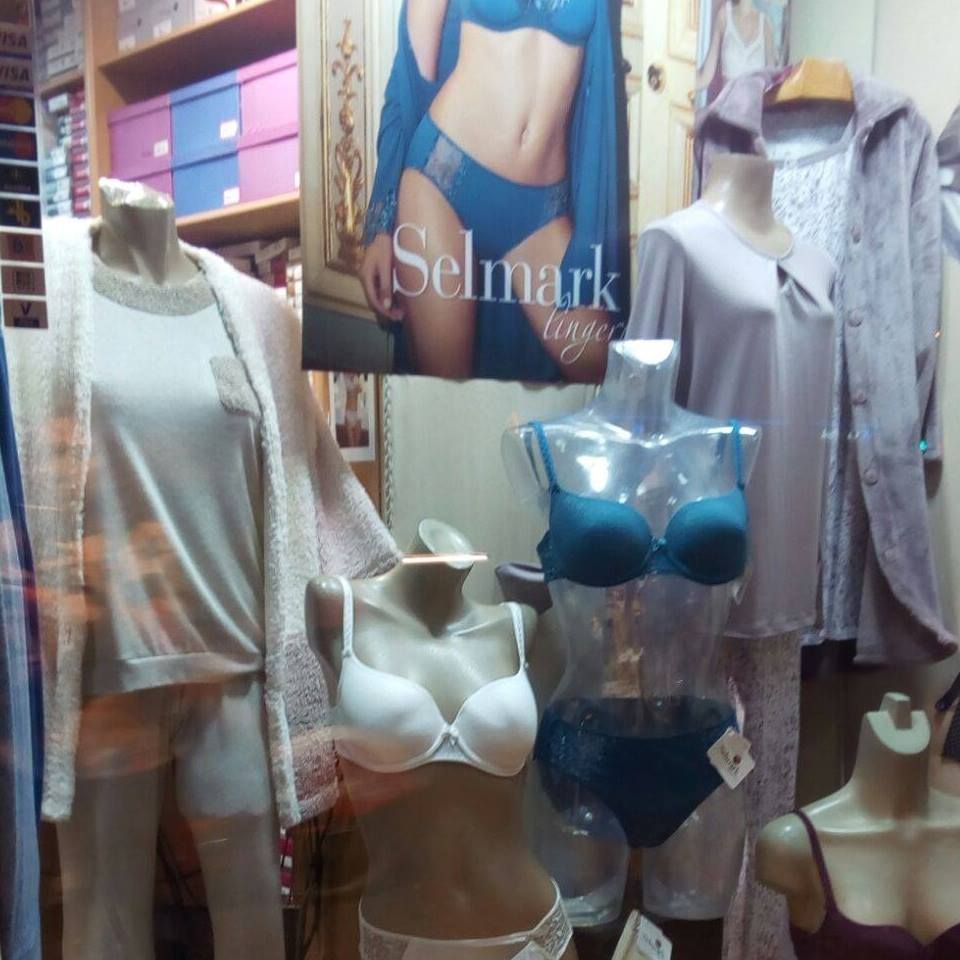Corsetería: Productos y Servicios de Llenceria Íntima Antonia Navarro Corsetería: Productos y Servicios de Llenceria Íntima Antonia Navarro