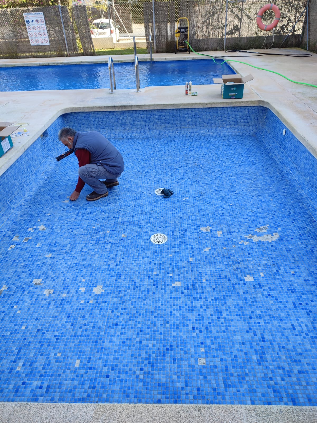 Reparación de piscinas: Servicios de Mantenimiento Aspi Reparación de piscinas: Servicios de Mantenimiento Aspi