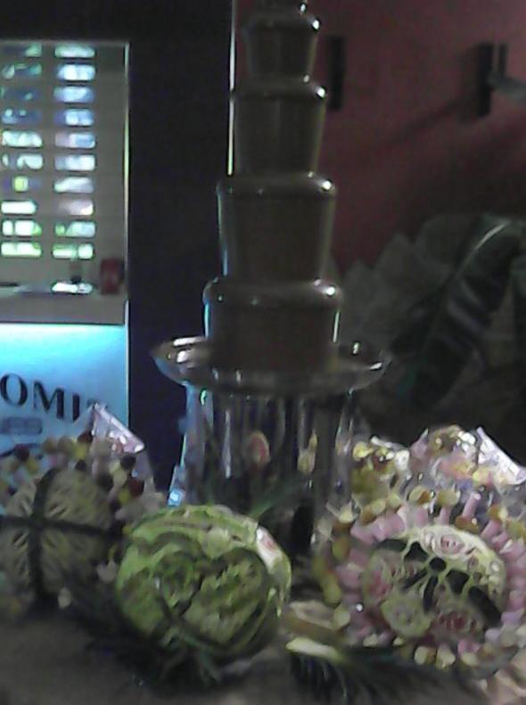 Fondú de Chocolate: Servicios de Balcones de Bentomiz Fondú de Chocolate: Servicios de Balcones de Bentomiz