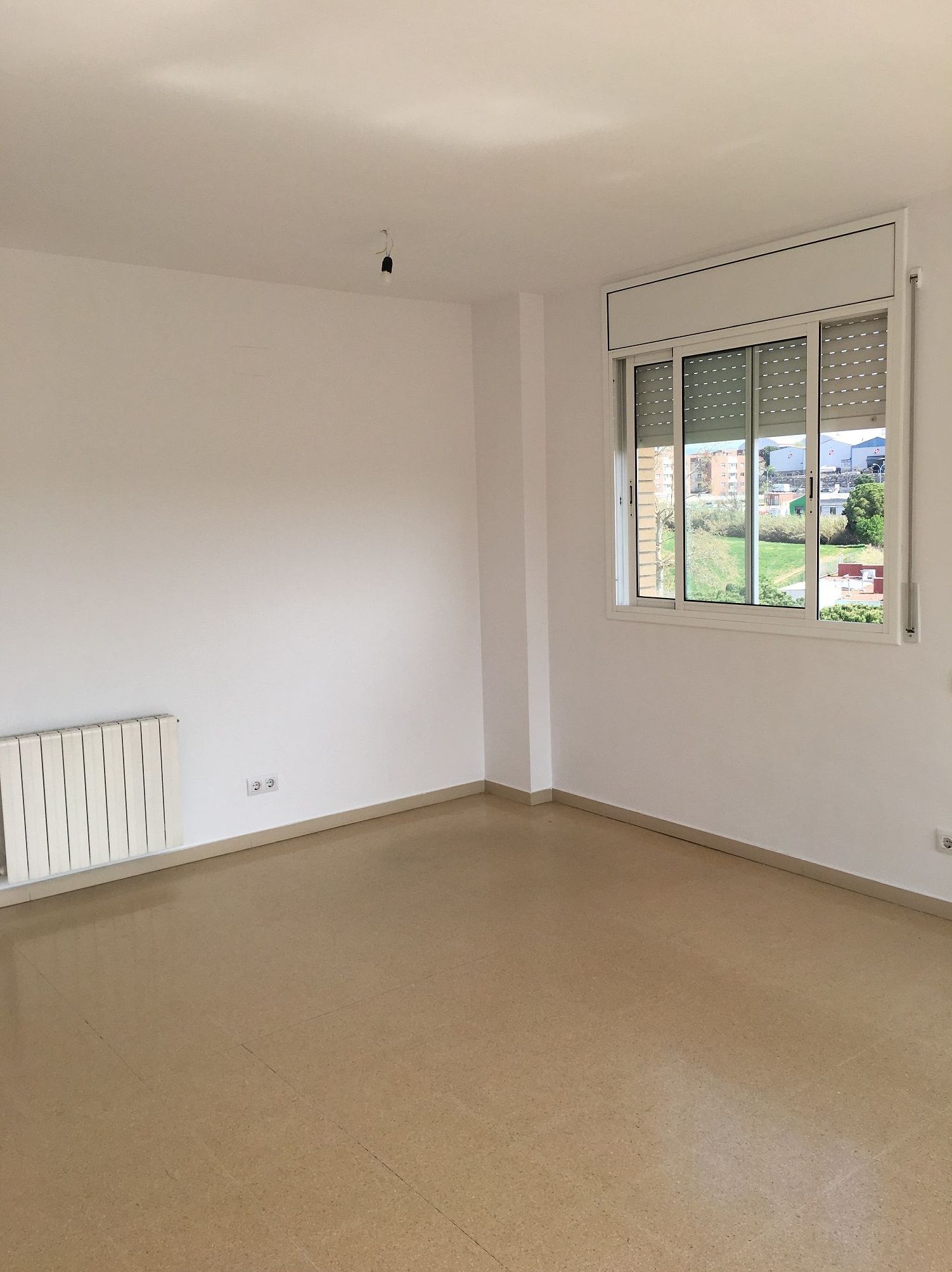Venta de piso en Polinya: Reformas Inmobiliaria de Lams. Reformas y Servicios Inmobiliarios Venta de piso en Polinya: Reformas Inmobiliaria de Lams. Reformas y Servicios Inmobiliarios