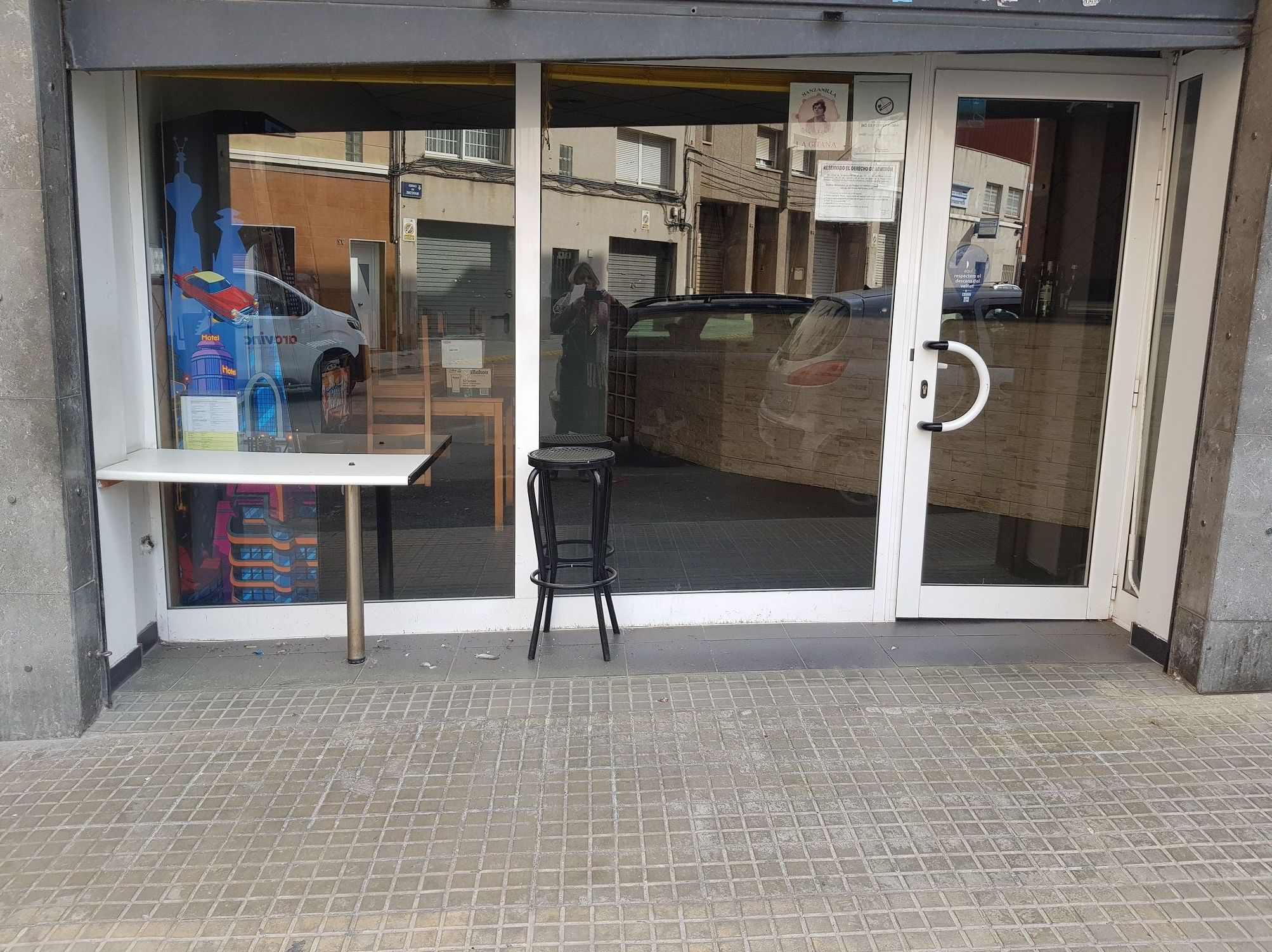 Alquiler de dos locales en Can Palet: Reformas Inmobiliaria de Lams. Reformas y Servicios Inmobiliarios Alquiler de dos locales en Can Palet: Reformas Inmobiliaria de Lams. Reformas y Servicios Inmobiliarios