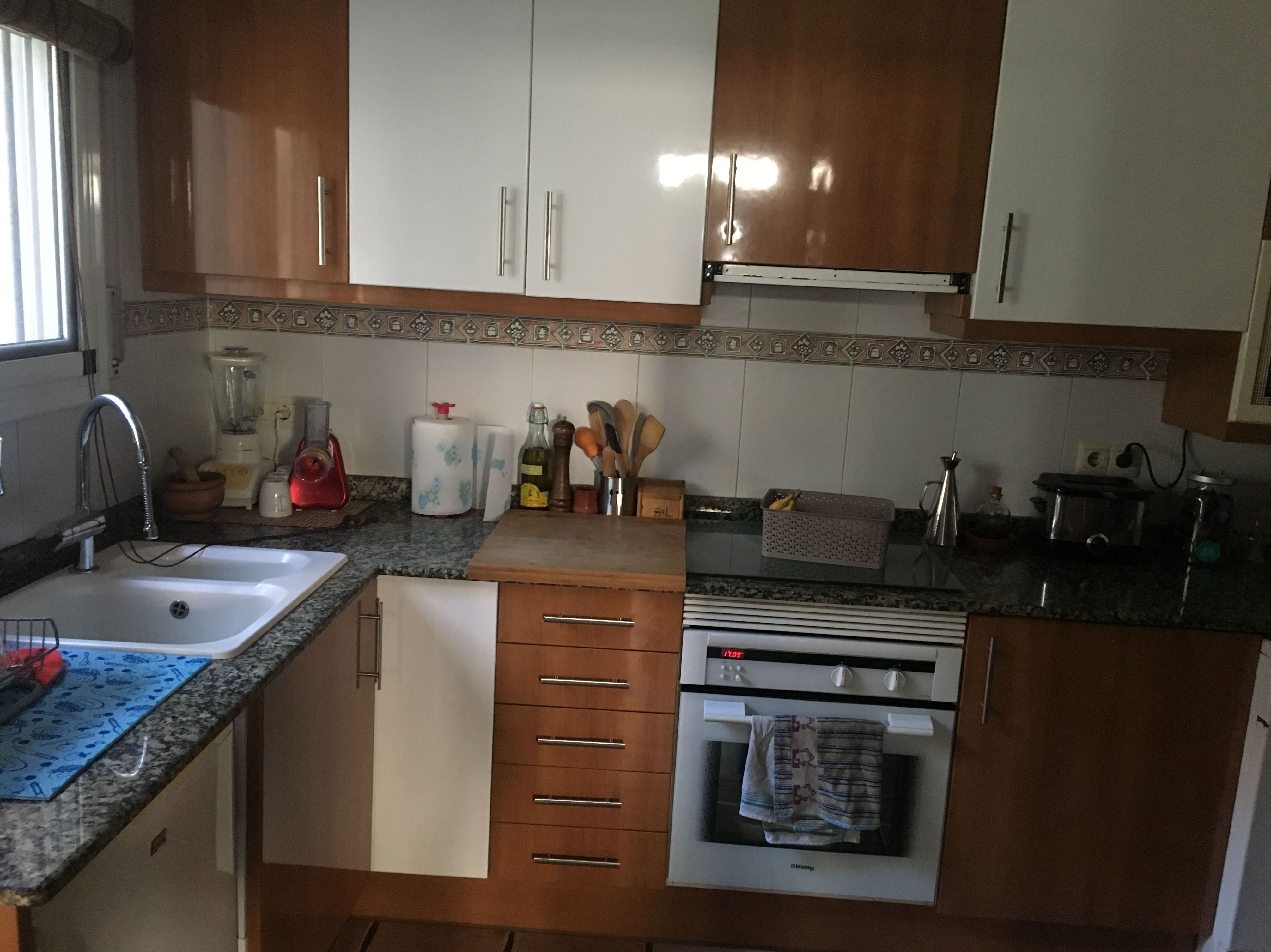 Venta de casa en Vacarisas: Reformas Inmobiliaria de Lams. Reformas y Servicios Inmobiliarios Venta de casa en Vacarisas: Reformas Inmobiliaria de Lams. Reformas y Servicios Inmobiliarios
