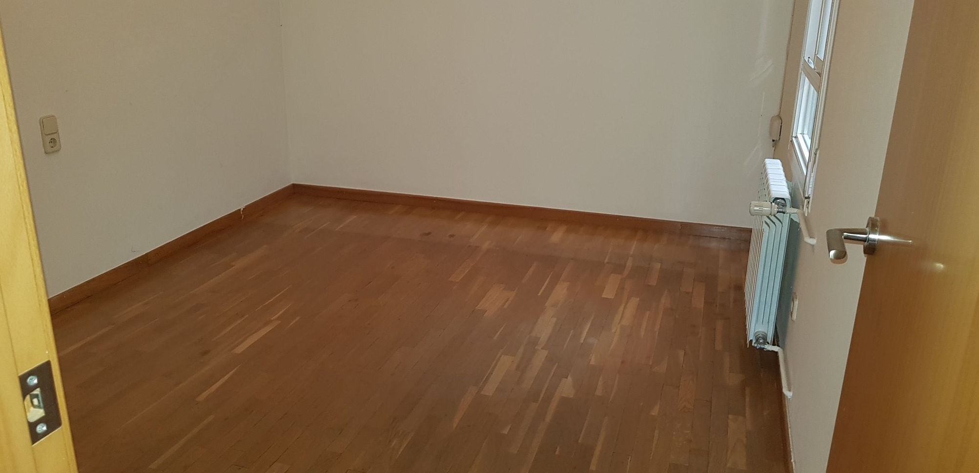 Piso en Abat Marcet: Reformas Inmobiliaria de Lams. Reformas y Servicios Inmobiliarios Piso en Abat Marcet: Reformas Inmobiliaria de Lams. Reformas y Servicios Inmobiliarios
