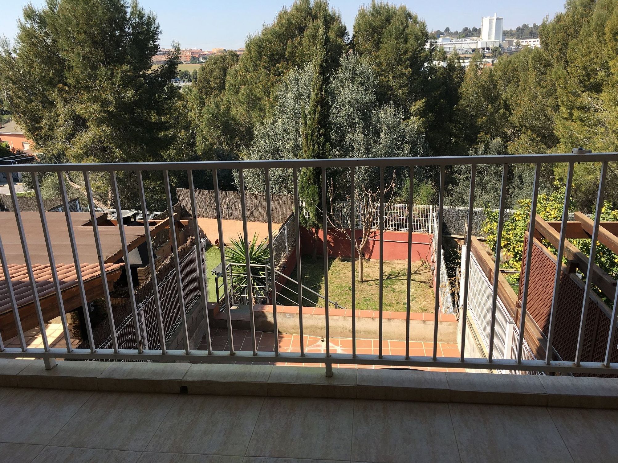 Casa en venta en Castellbisbal: Reformas Inmobiliaria de Lams. Reformas y Servicios Inmobiliarios Casa en venta en Castellbisbal: Reformas Inmobiliaria de Lams. Reformas y Servicios Inmobiliarios