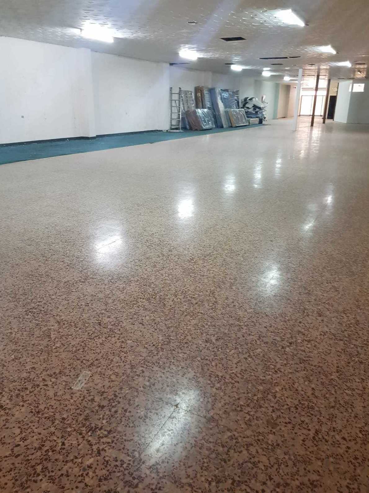 Local en alquiler de 526m2: Reformas Inmobiliaria de Lams. Reformas y Servicios Inmobiliarios Local en alquiler de 526m2: Reformas Inmobiliaria de Lams. Reformas y Servicios Inmobiliarios