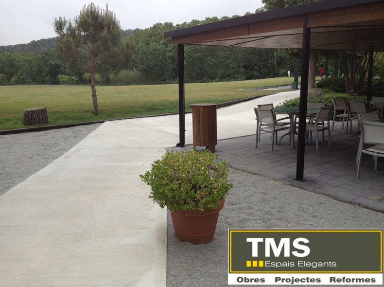 Microcemento rígido: Productos y servicios de TMS espacios elegantes Microcemento rígido: Productos y servicios de TMS espacios elegantes