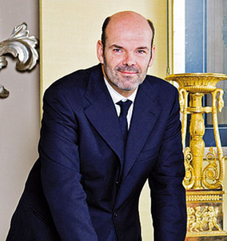 Juan Pablo Casas Director de Arte Juan Pablo Casas Director de Arte