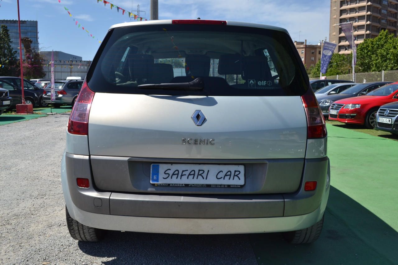 Renault Scenic Scénic II 1.9DCI Confort Dynamique: Nuestros coches de Safari Car Renault Scenic Scénic II 1.9DCI Confort Dynamique: Nuestros coches de Safari Car