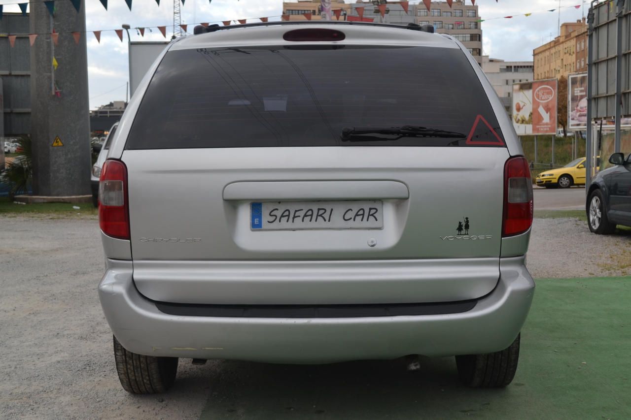 Chrysler Voyager 2.5 CRD LX: Nuestros coches de Safari Car Chrysler Voyager 2.5 CRD LX: Nuestros coches de Safari Car