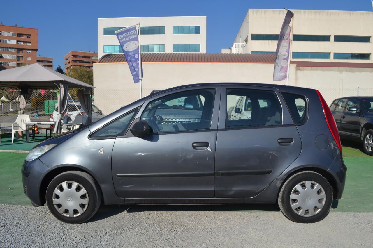 Mitsubishi Colt 1.3 16v Inform: Nuestros coches de Safari Car Mitsubishi Colt 1.3 16v Inform: Nuestros coches de Safari Car