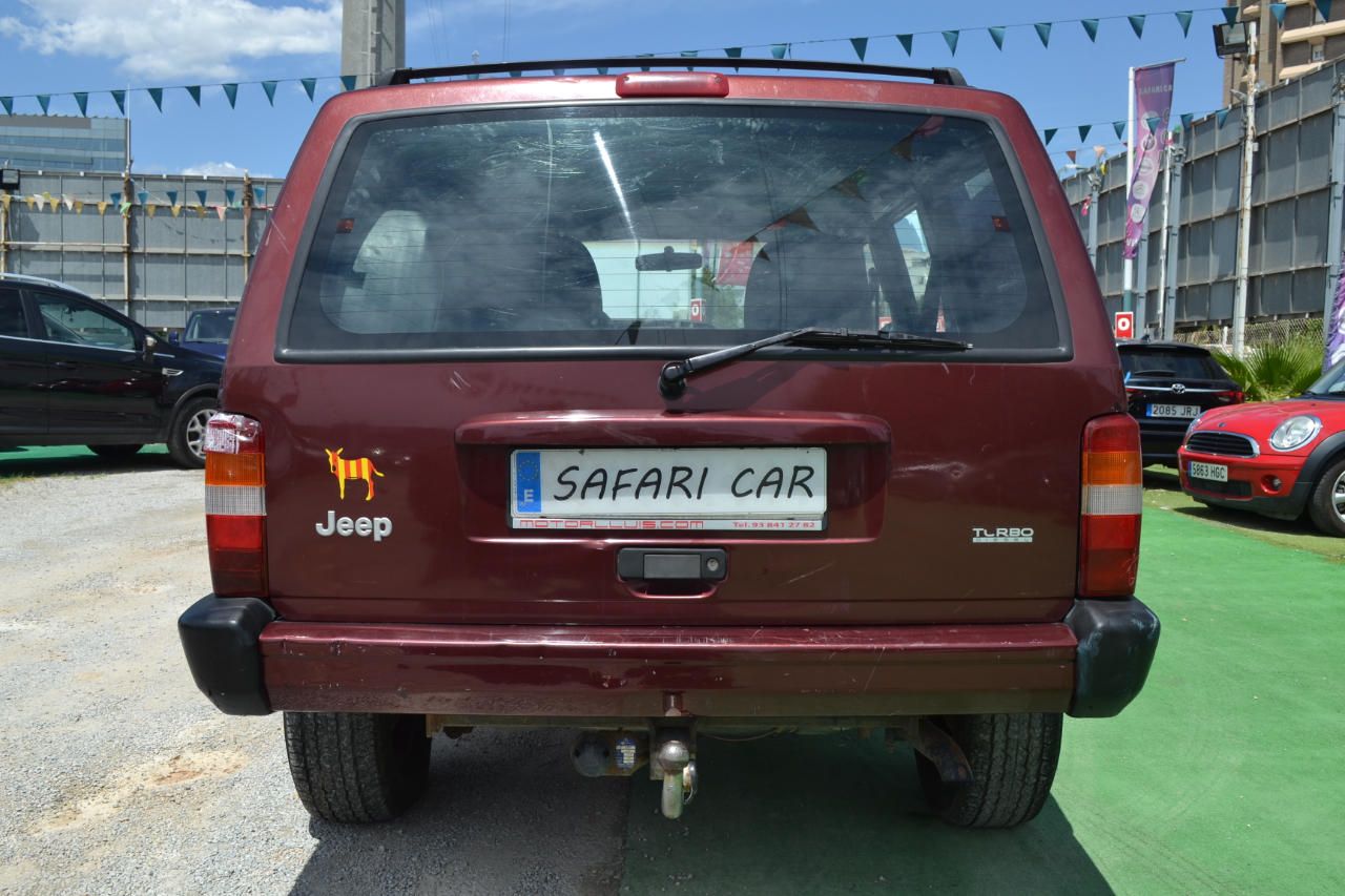 Jeep Cherokee 2.5TD Limited: Nuestros coches de Safari Car Jeep Cherokee 2.5TD Limited: Nuestros coches de Safari Car