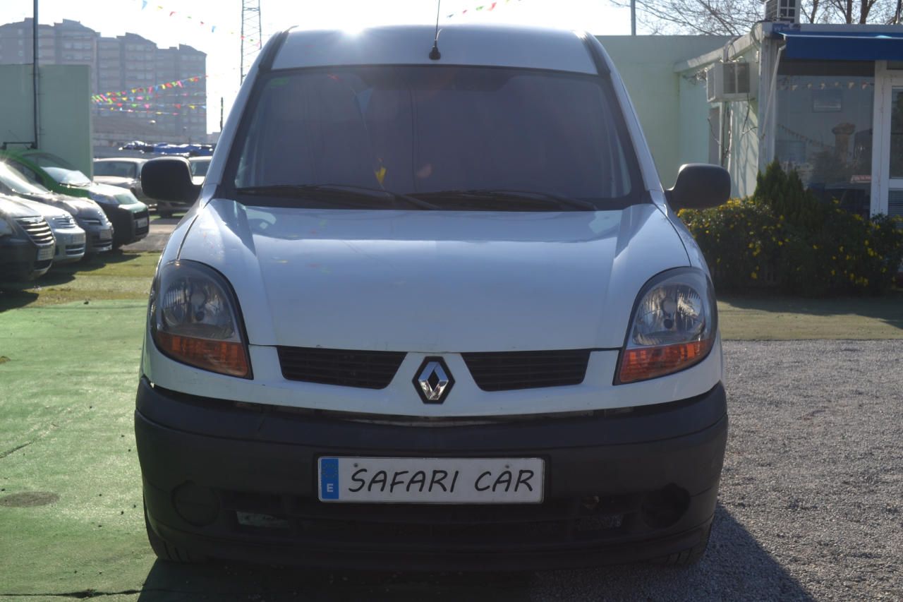 Renault Kangoo 1.9D Confort 65: Nuestros coches de Safari Car Renault Kangoo 1.9D Confort 65: Nuestros coches de Safari Car