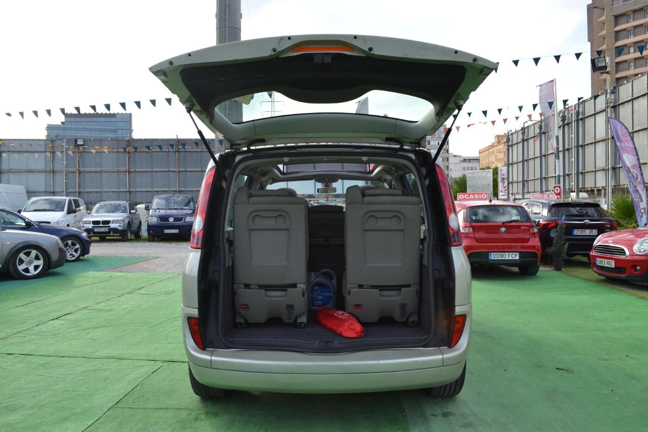 Renault Espace 1.9 dCi Authentique: Nuestros coches de Safari Car Renault Espace 1.9 dCi Authentique: Nuestros coches de Safari Car