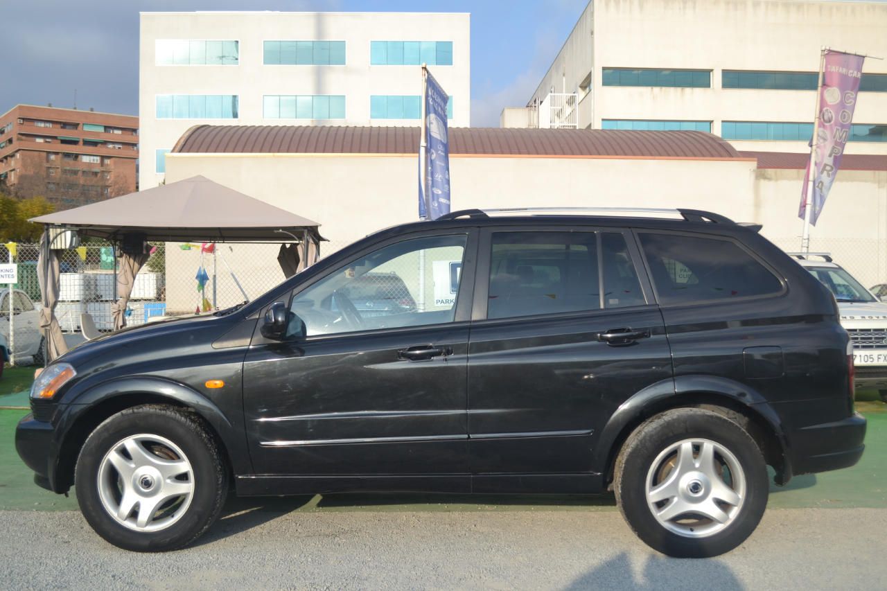 SsangYong Kyron 200Xdi Limited: Nuestros coches de Safari Car SsangYong Kyron 200Xdi Limited: Nuestros coches de Safari Car
