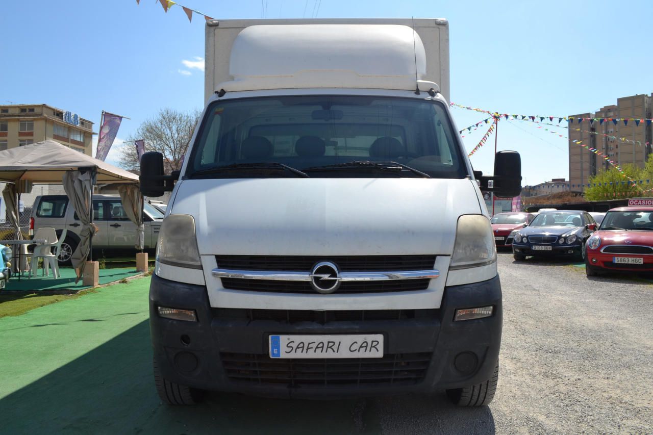 Opel Movano Ch.DCb. 2.5CDTI 120 Medio: Nuestros coches de Safari Car Opel Movano Ch.DCb. 2.5CDTI 120 Medio: Nuestros coches de Safari Car