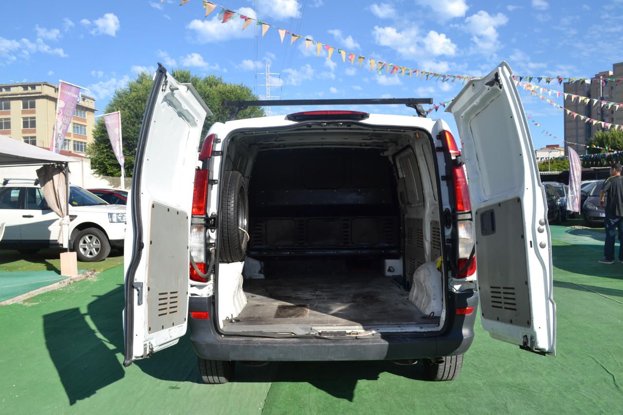 Mercedes-Benz Vito Furgón 111CDI Compacta: Nuestros coches de Safari Car Mercedes-Benz Vito Furgón 111CDI Compacta: Nuestros coches de Safari Car