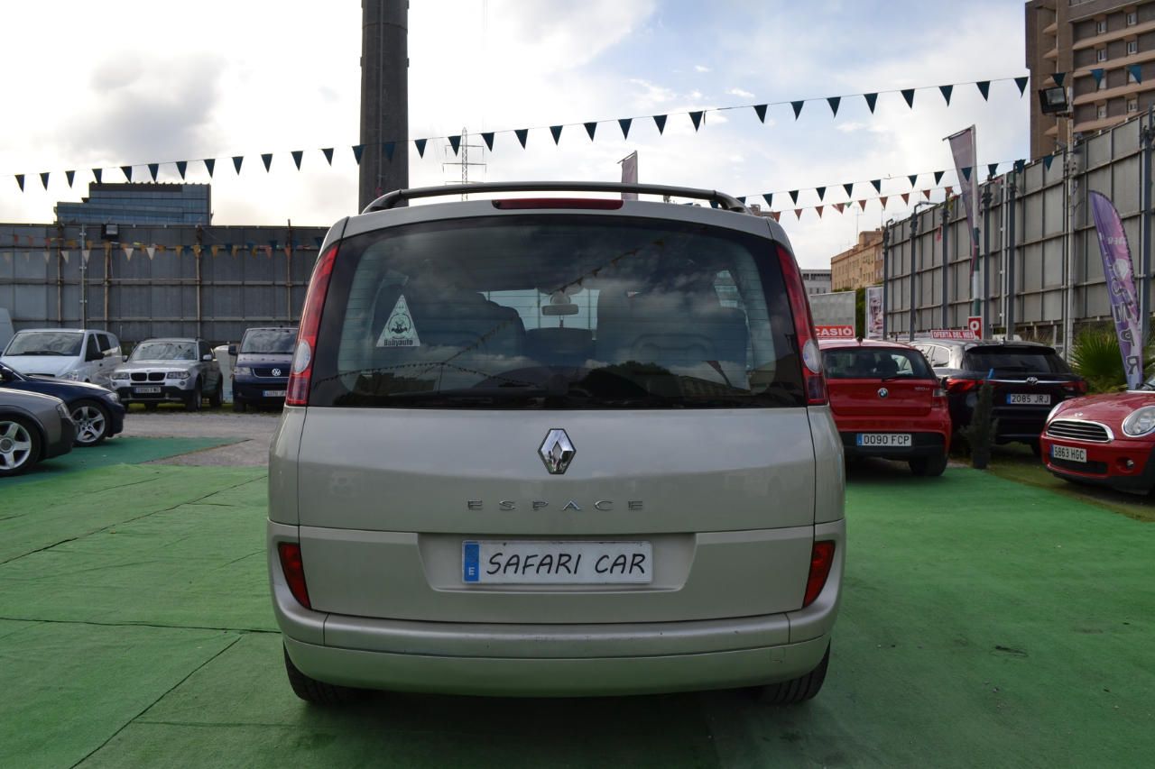 Renault Espace 1.9 dCi Authentique: Nuestros coches de Safari Car Renault Espace 1.9 dCi Authentique: Nuestros coches de Safari Car