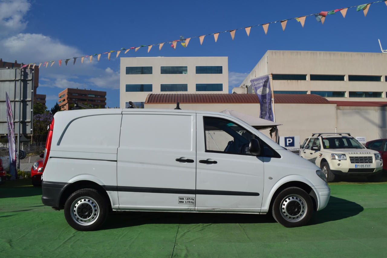 Mercedes-Benz Vito Furgón 111CDI Compacta: Nuestros coches de Safari Car Mercedes-Benz Vito Furgón 111CDI Compacta: Nuestros coches de Safari Car