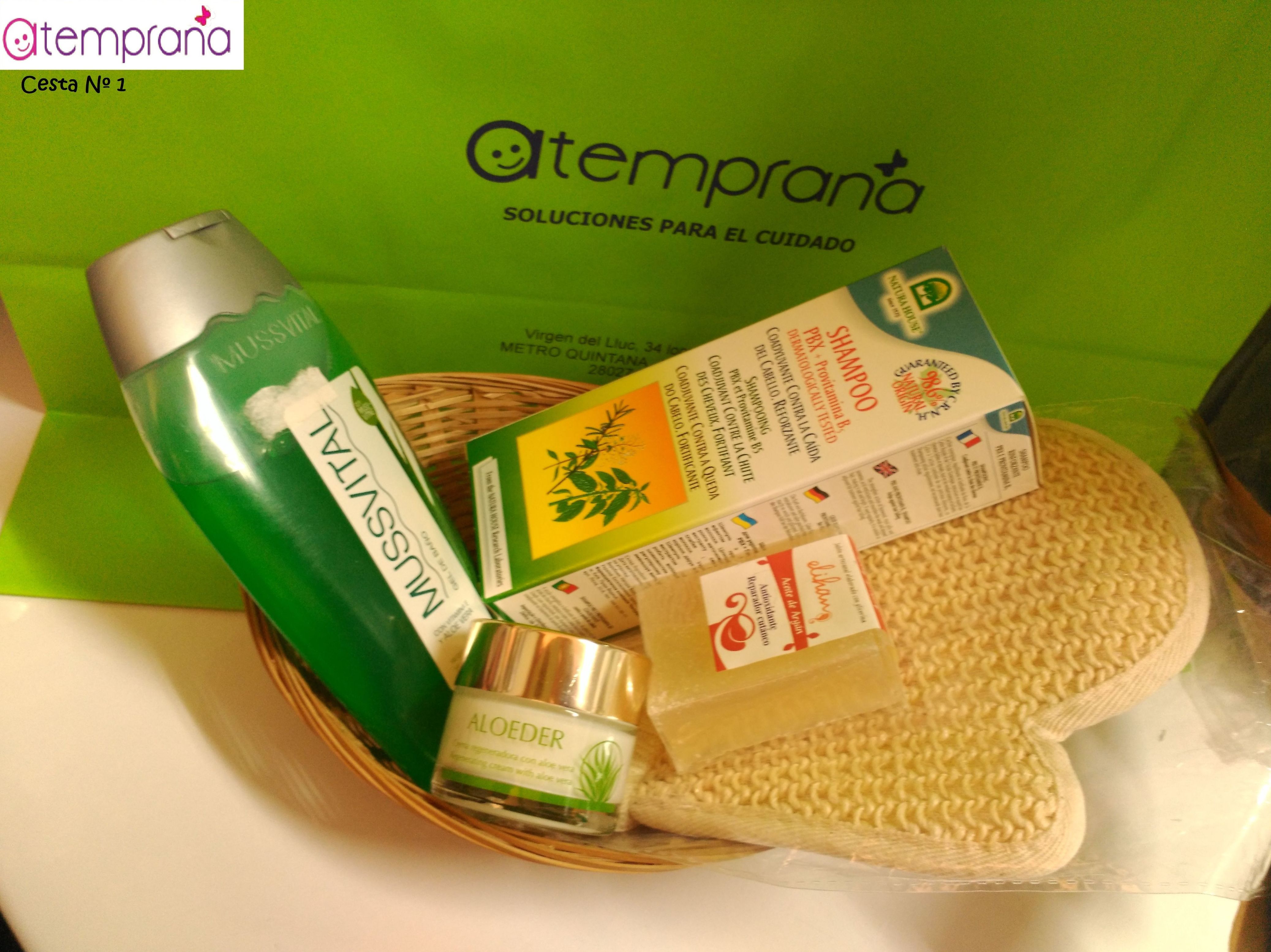 Cesta regalo ducha : Alquiler de sillas de ruedas de Atemprana Cesta regalo ducha : Alquiler de sillas de ruedas de Atemprana