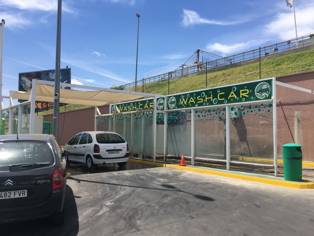 Túnel de lavado de vehículos: Servicios de Estación de servicio BP Bencir Túnel de lavado de vehículos: Servicios de Estación de servicio BP Bencir